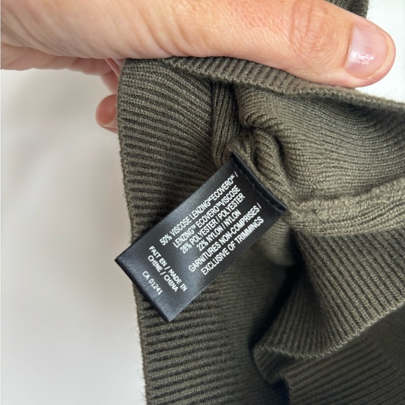 BNWOT. Ribbed-knit cropped cami in dark khaki green. - Picture 9 of 10